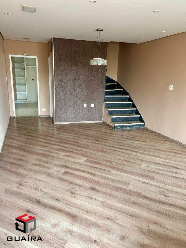 Sobrado à venda com 2 quartos, 132m² - Foto 2