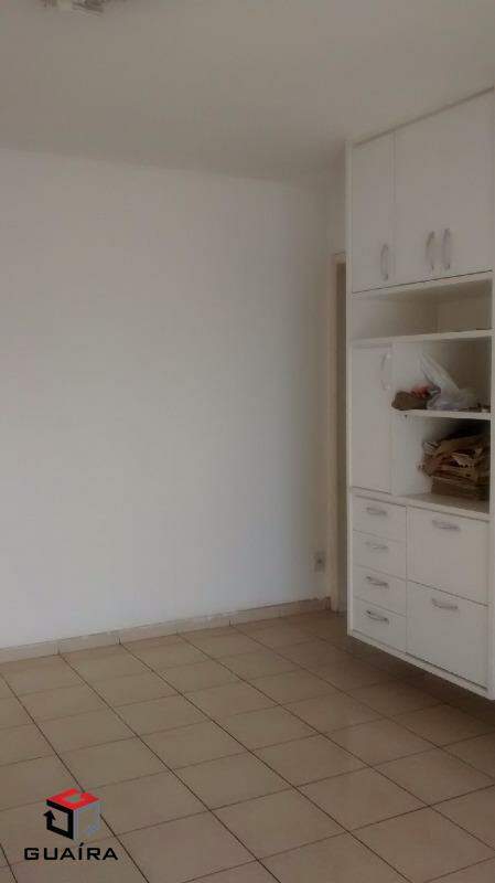 Apartamento à venda com 2 quartos, 68m² - Foto 3