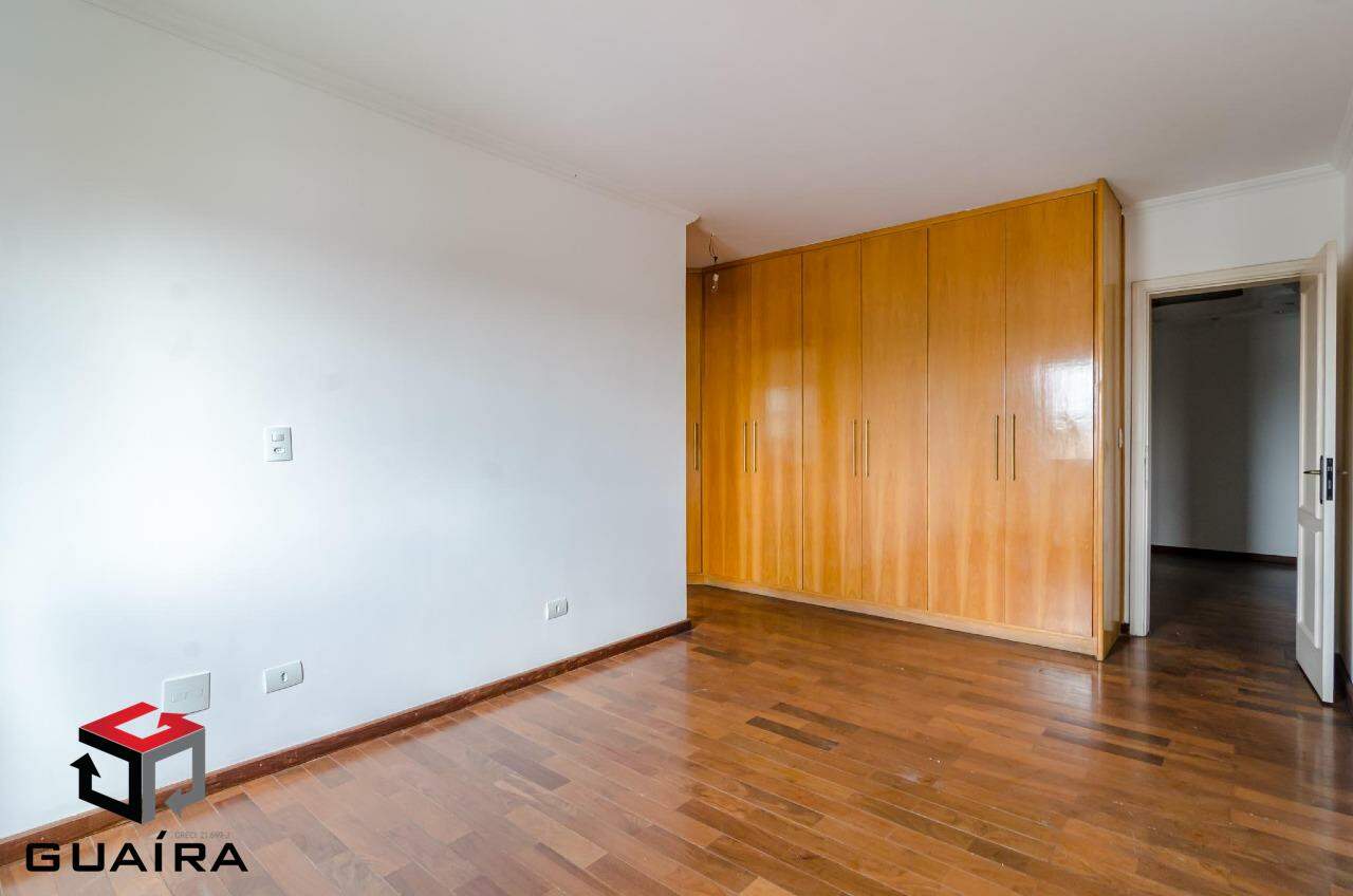 Apartamento à venda com 3 quartos, 184m² - Foto 9