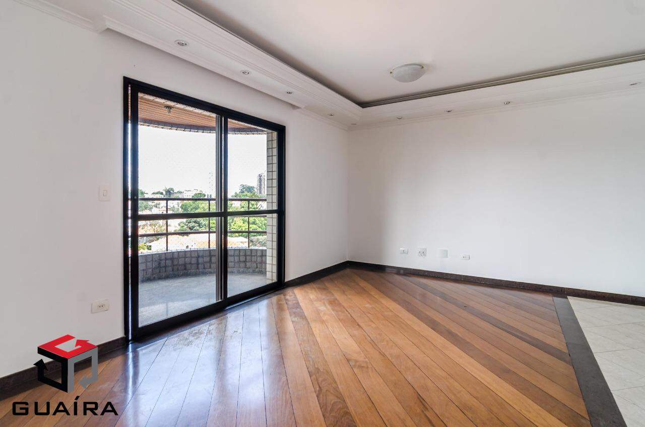 Apartamento à venda com 3 quartos, 184m² - Foto 2