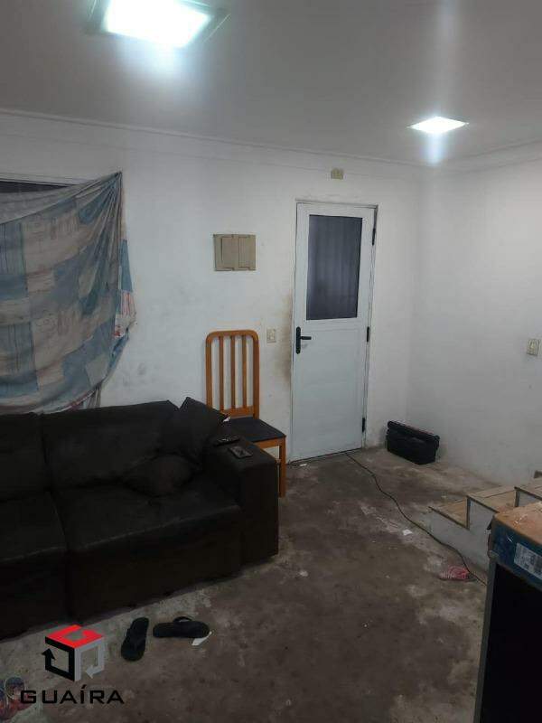 Sobrado à venda com 2 quartos, 64m² - Foto 2