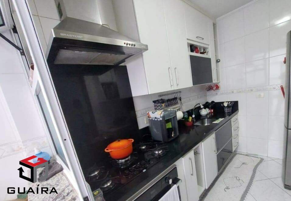 Apartamento à venda com 2 quartos, 69m² - Foto 3