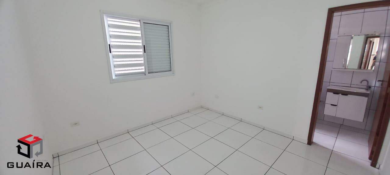Casa para alugar com 2 quartos, 100m² - Foto 8