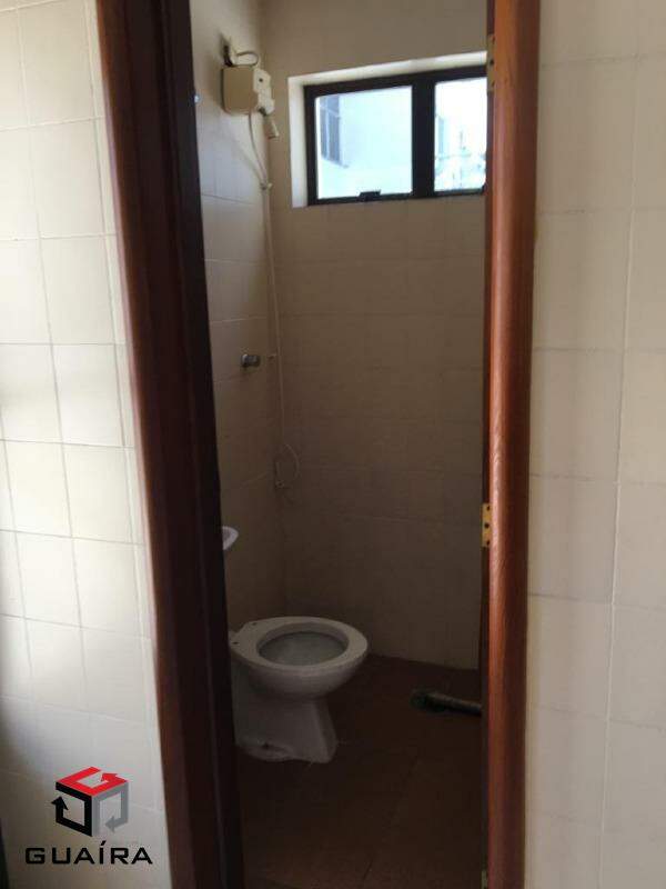 Sobrado para alugar com 4 quartos, 550m² - Foto 18