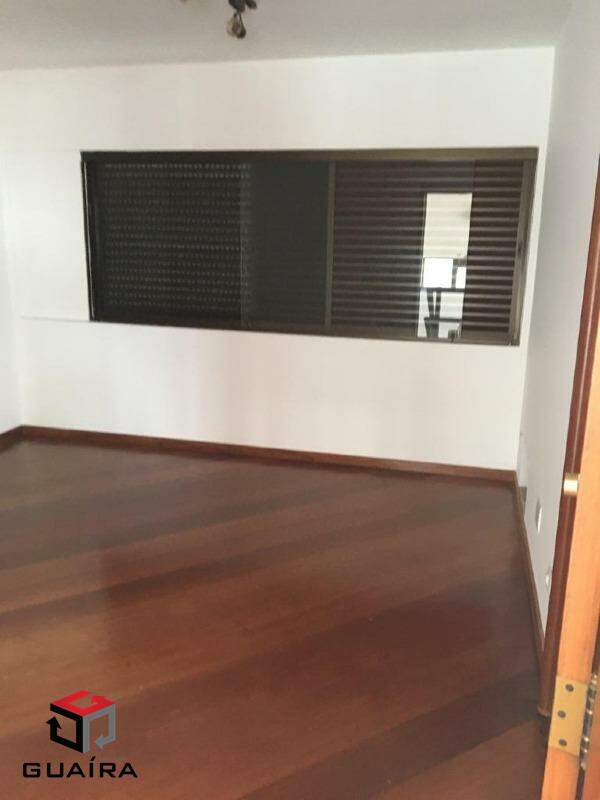 Sobrado para alugar com 4 quartos, 550m² - Foto 22