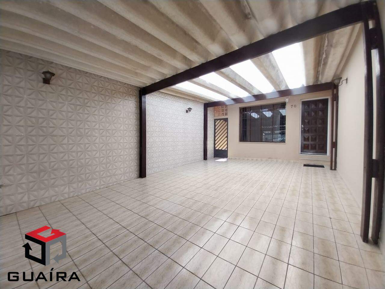 Casa à venda com 3 quartos, 175m² - Foto 1