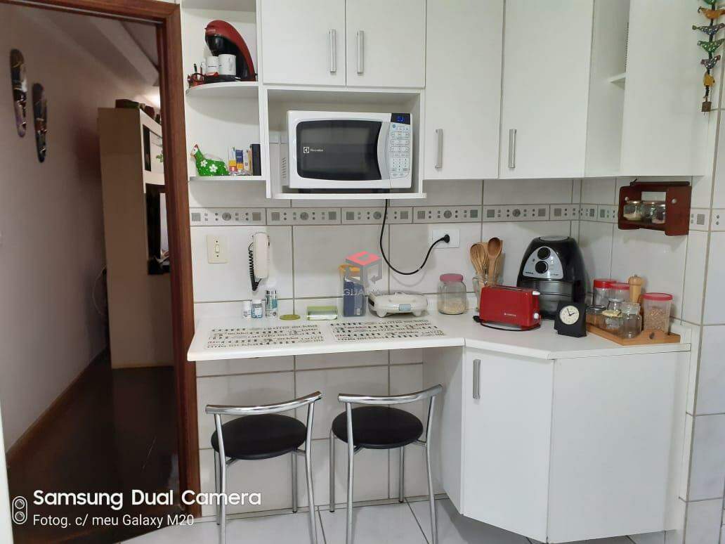 Apartamento para alugar com 3 quartos, 126m² - Foto 11