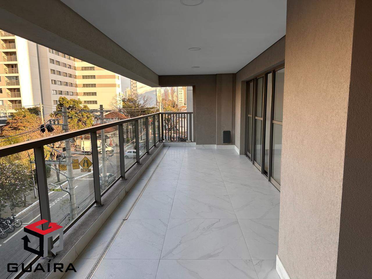 Apartamento à venda com 4 quartos, 156m² - Foto 2