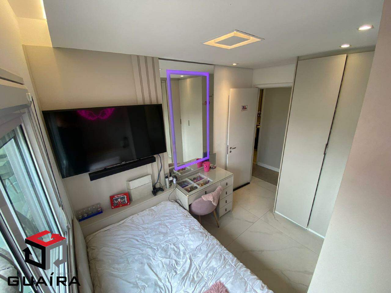 Apartamento à venda com 3 quartos, 140m² - Foto 9