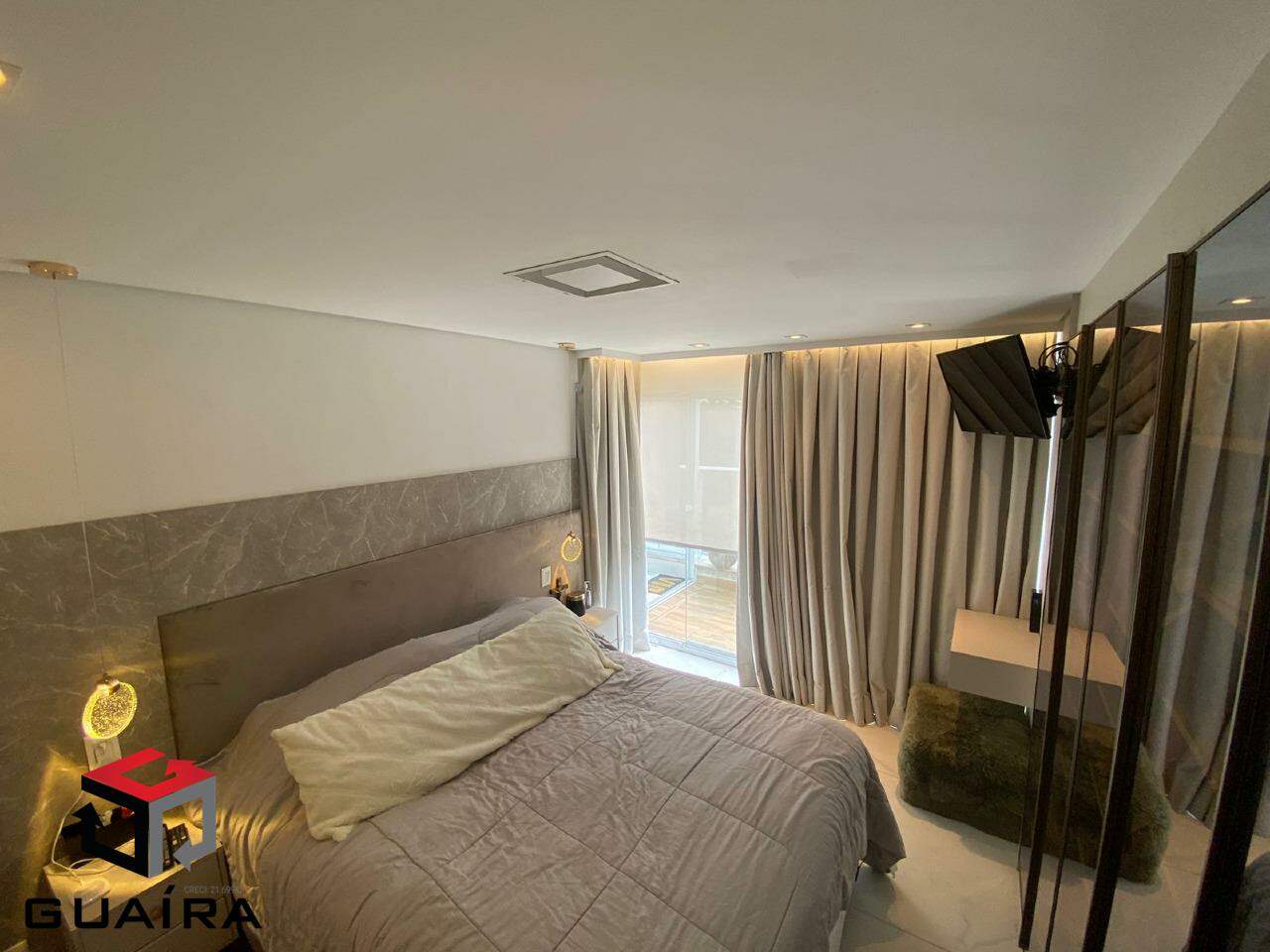 Apartamento à venda com 3 quartos, 140m² - Foto 5