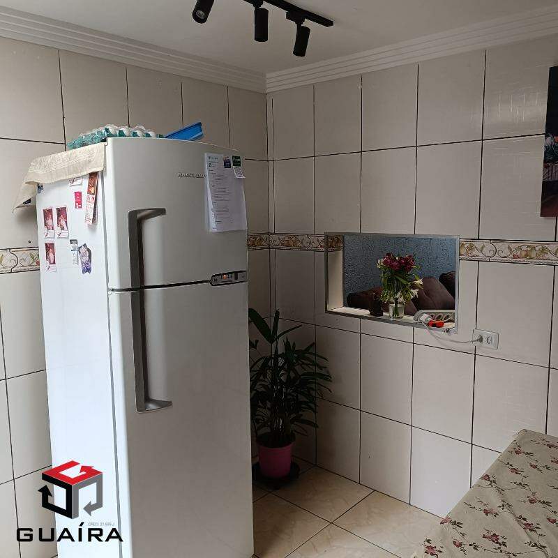 Casa à venda com 2 quartos, 150m² - Foto 10