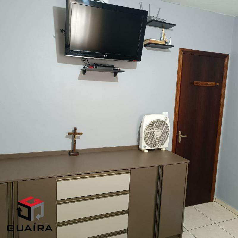 Casa à venda com 2 quartos, 150m² - Foto 16