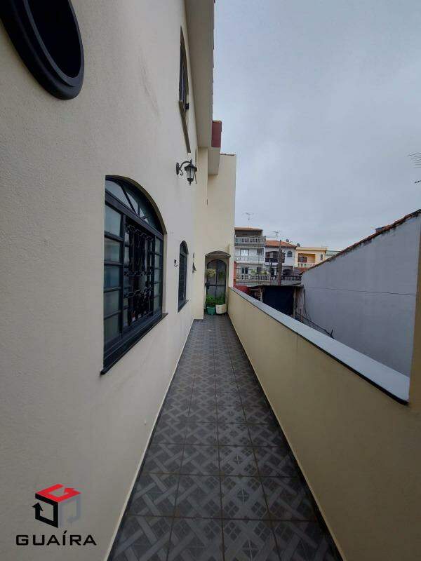 Sobrado à venda com 3 quartos, 236m² - Foto 5