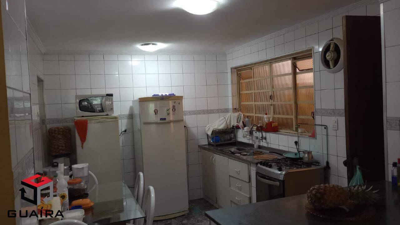 Sobrado à venda com 3 quartos, 315m² - Foto 4