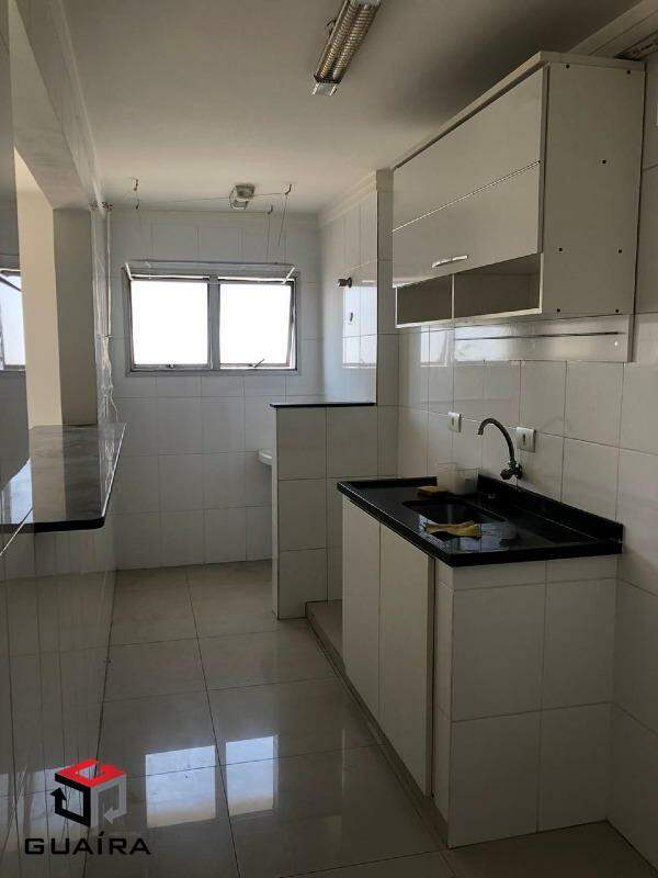 Apartamento à venda com 1 quarto, 50m² - Foto 2