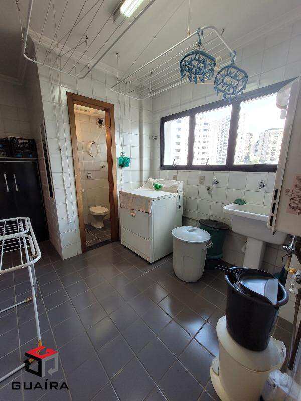 Apartamento à venda com 4 quartos, 157m² - Foto 6