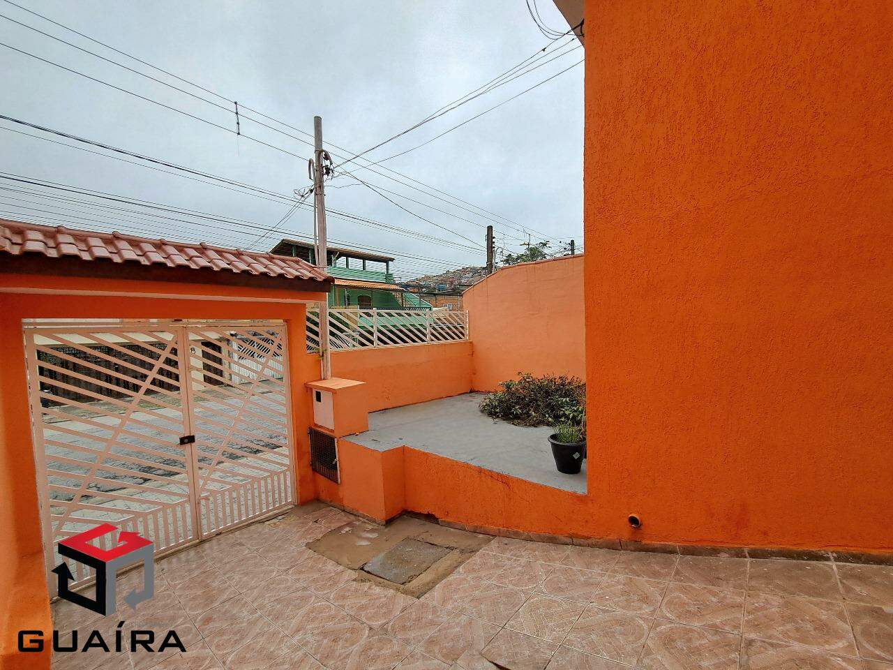 Casa à venda com 2 quartos, 90m² - Foto 4