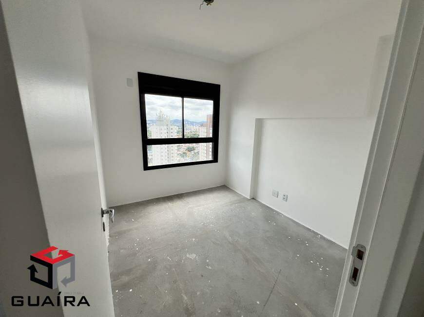 Apartamento à venda com 3 quartos, 218m² - Foto 11