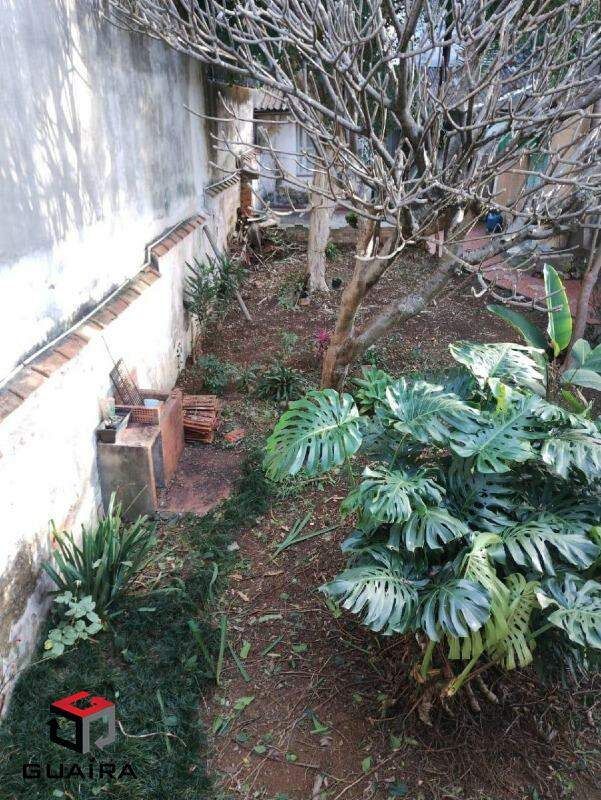 Sobrado à venda com 4 quartos, 235m² - Foto 2