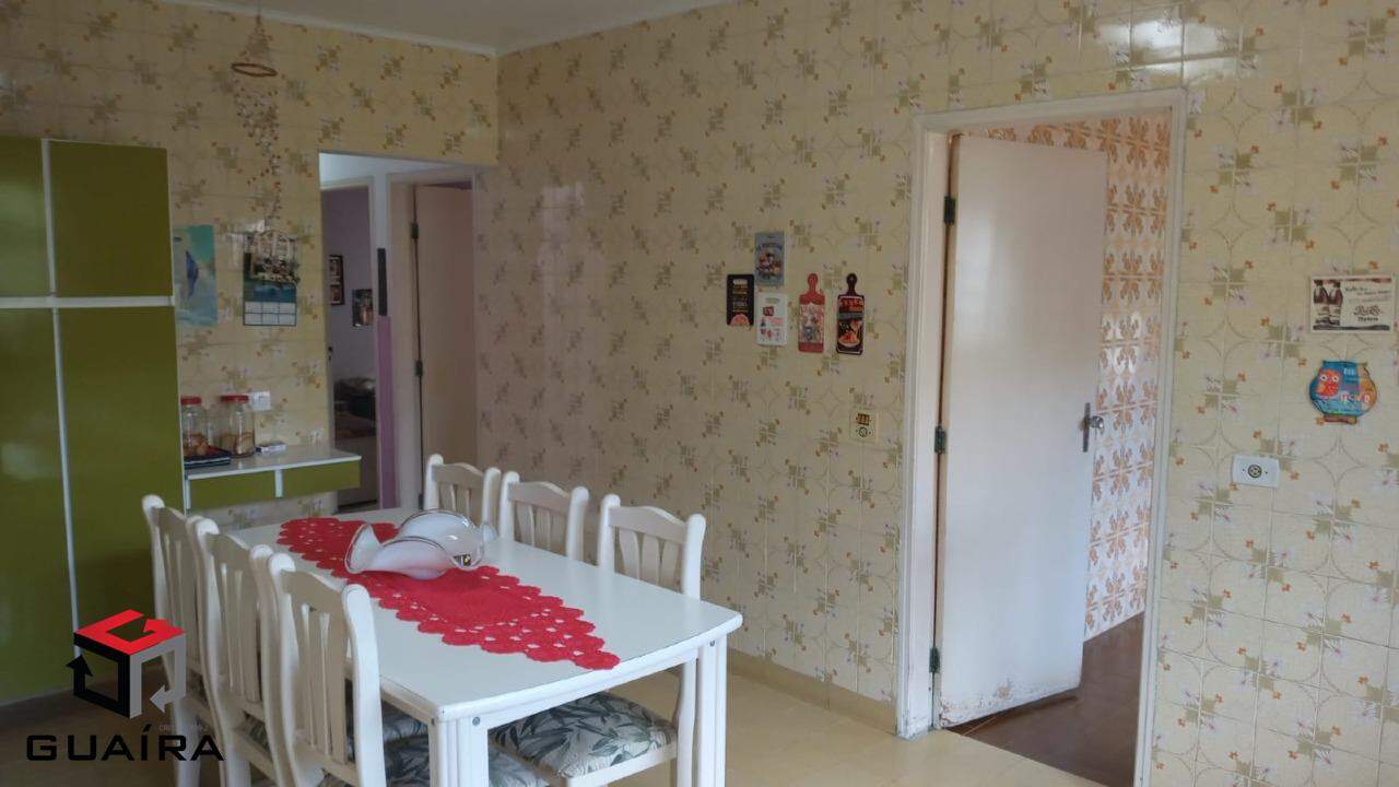 Casa à venda com 3 quartos, 184m² - Foto 11