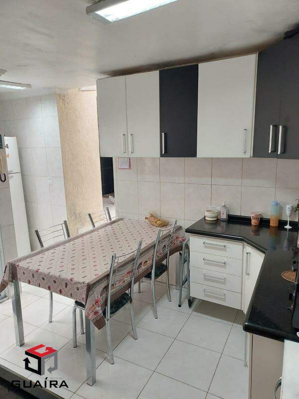 Casa à venda com 4 quartos, 120m² - Foto 12