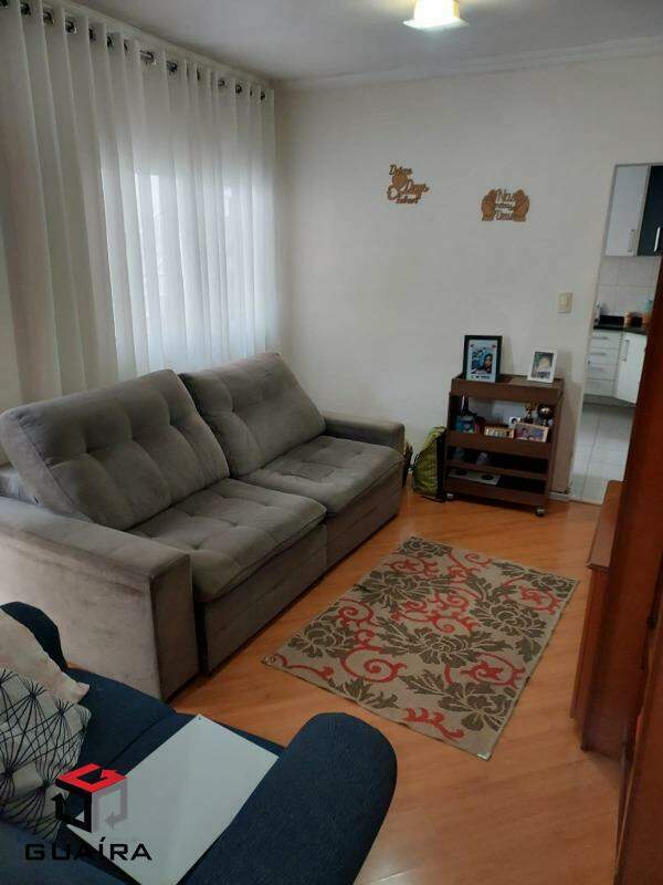 Casa à venda com 4 quartos, 120m² - Foto 1