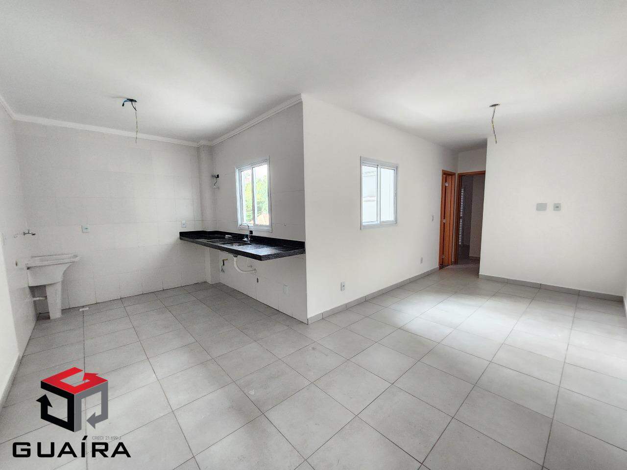 Apartamento à venda com 2 quartos, 58m² - Foto 4