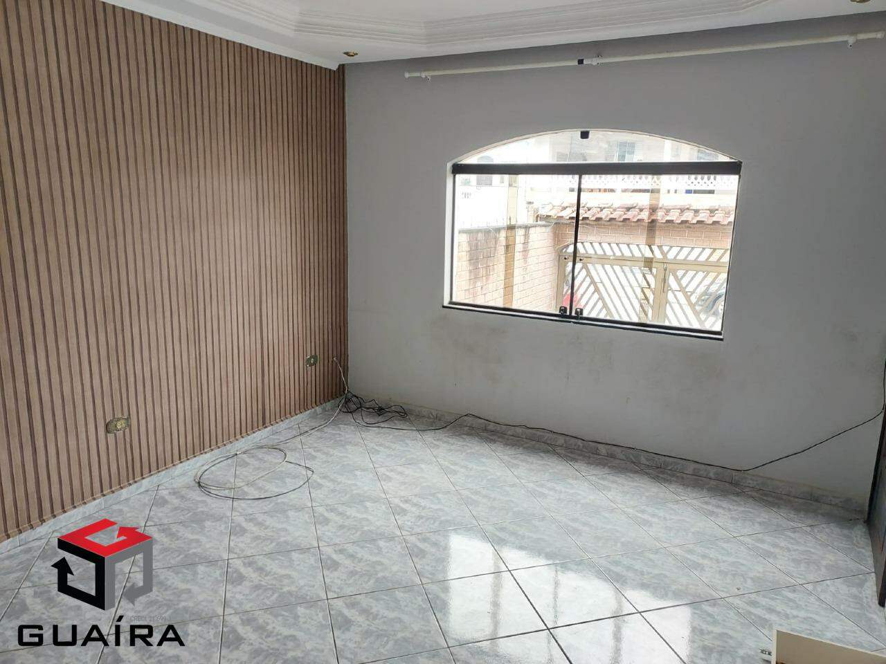 Sobrado à venda com 3 quartos, 246m² - Foto 2