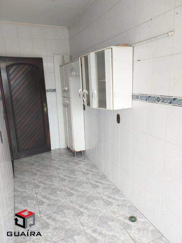 Sobrado à venda com 3 quartos, 246m² - Foto 13