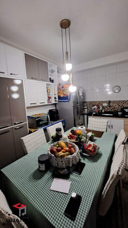 Apartamento à venda com 3 quartos, 68m² - Foto 2