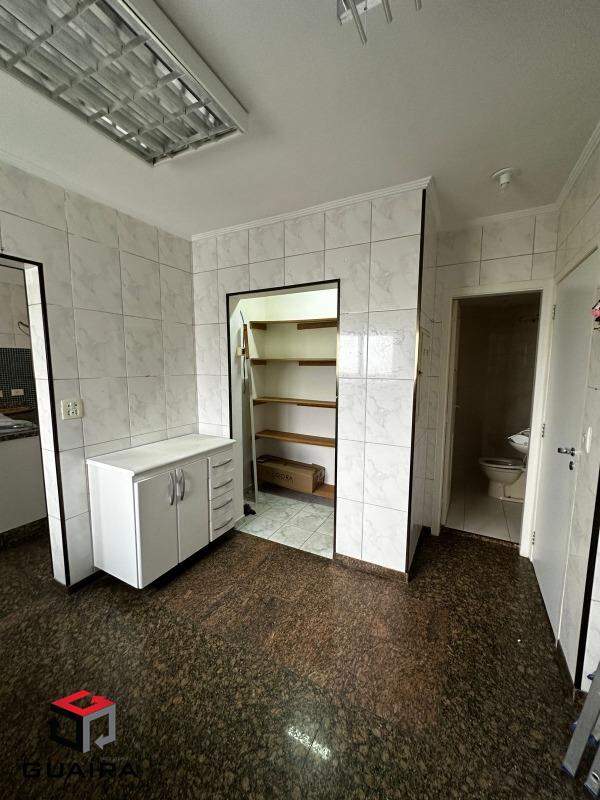 Apartamento à venda com 4 quartos, 188m² - Foto 4