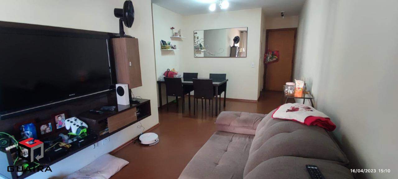 Apartamento à venda com 3 quartos, 76m² - Foto 1