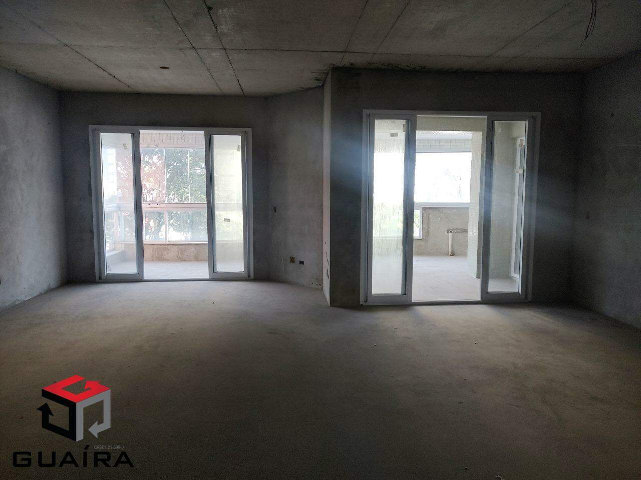 Apartamento à venda com 4 quartos, 255m² - Foto 1