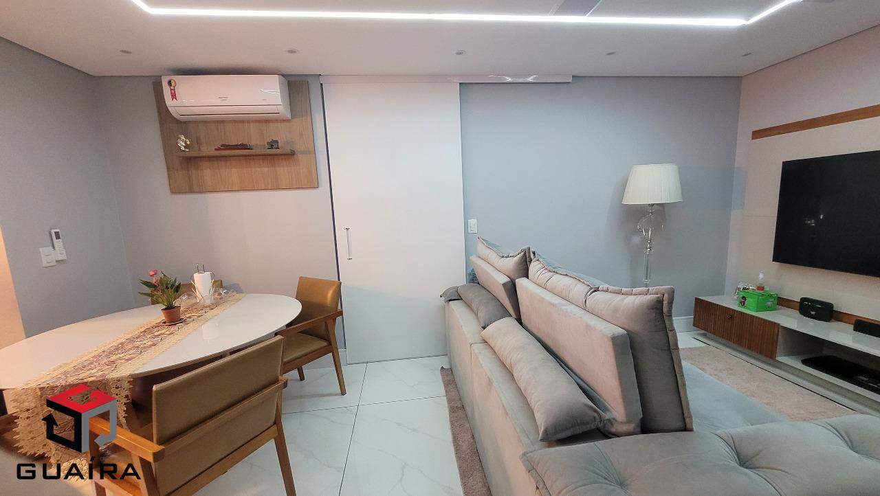 Apartamento à venda com 2 quartos, 67m² - Foto 3