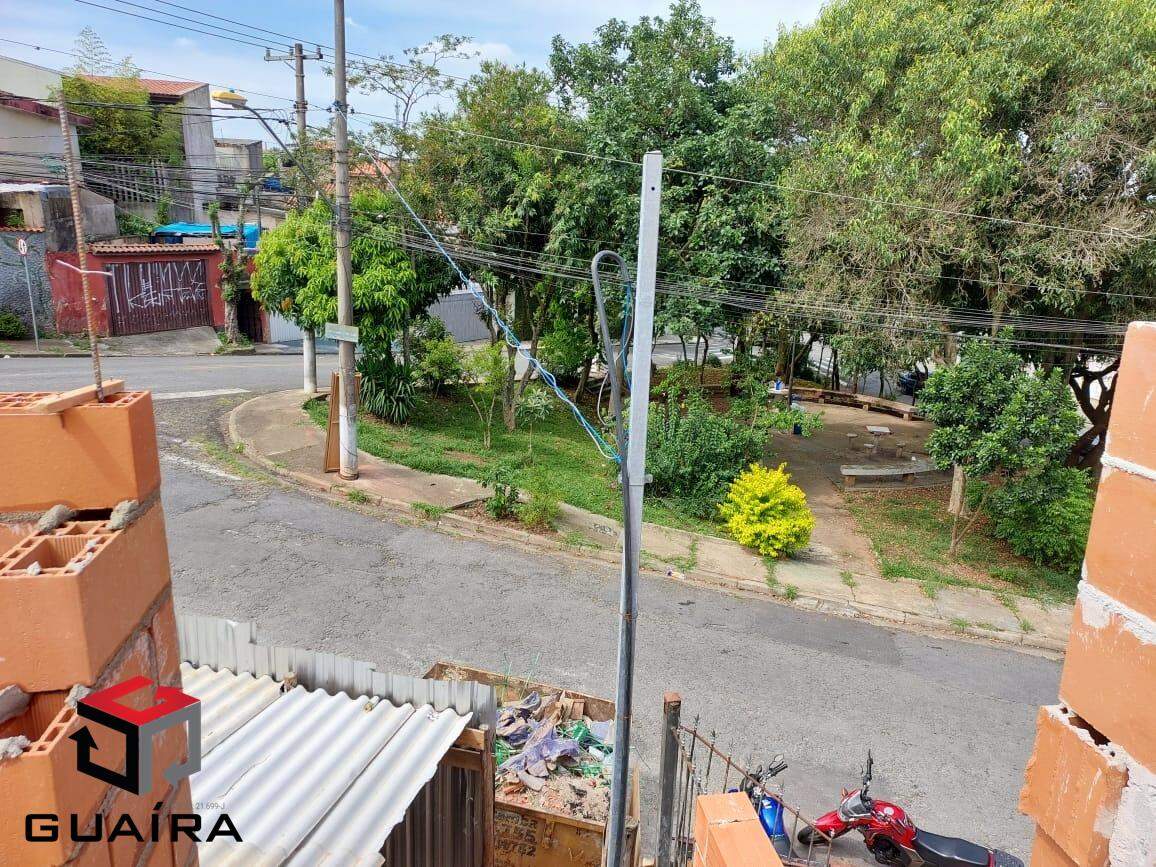 Sobrado à venda com 3 quartos, 105m² - Foto 2