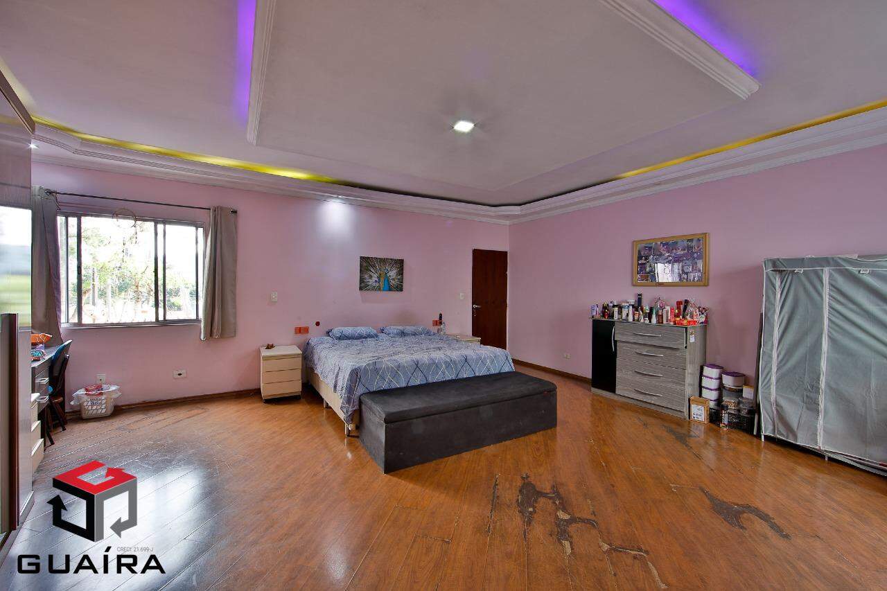 Sobrado à venda com 3 quartos, 304m² - Foto 13