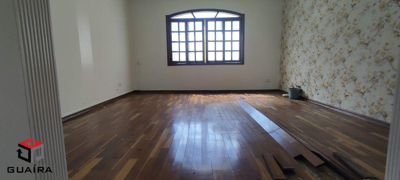 Casa para alugar com 5 quartos, 120m² - Foto 4