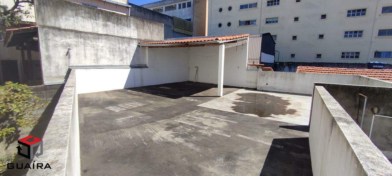 Casa para alugar com 5 quartos, 120m² - Foto 29