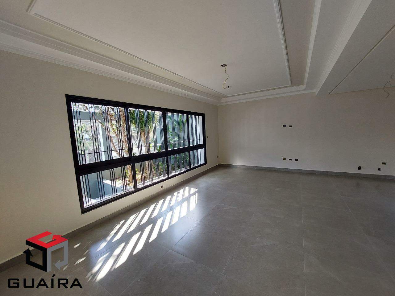 Sobrado à venda com 3 quartos, 195m² - Foto 3