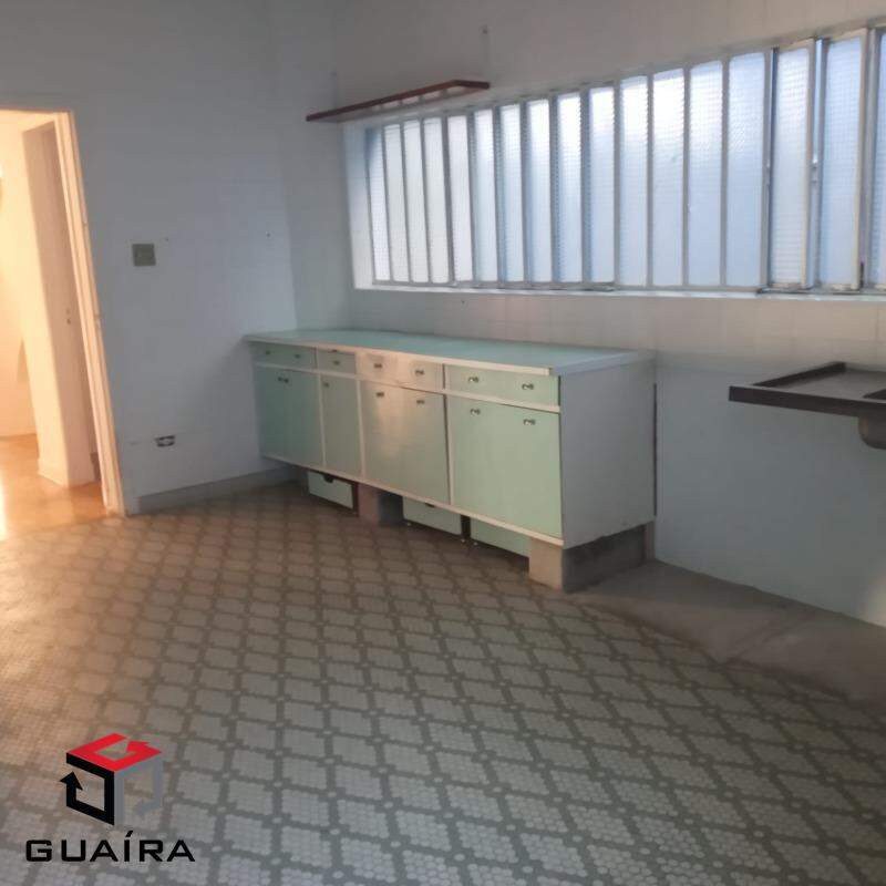 Sobrado à venda com 3 quartos, 300m² - Foto 10