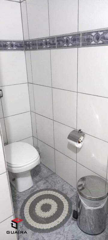 Sobrado à venda com 2 quartos, 190m² - Foto 18