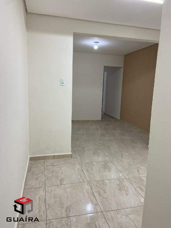 Casa à venda com 3 quartos, 200m² - Foto 3