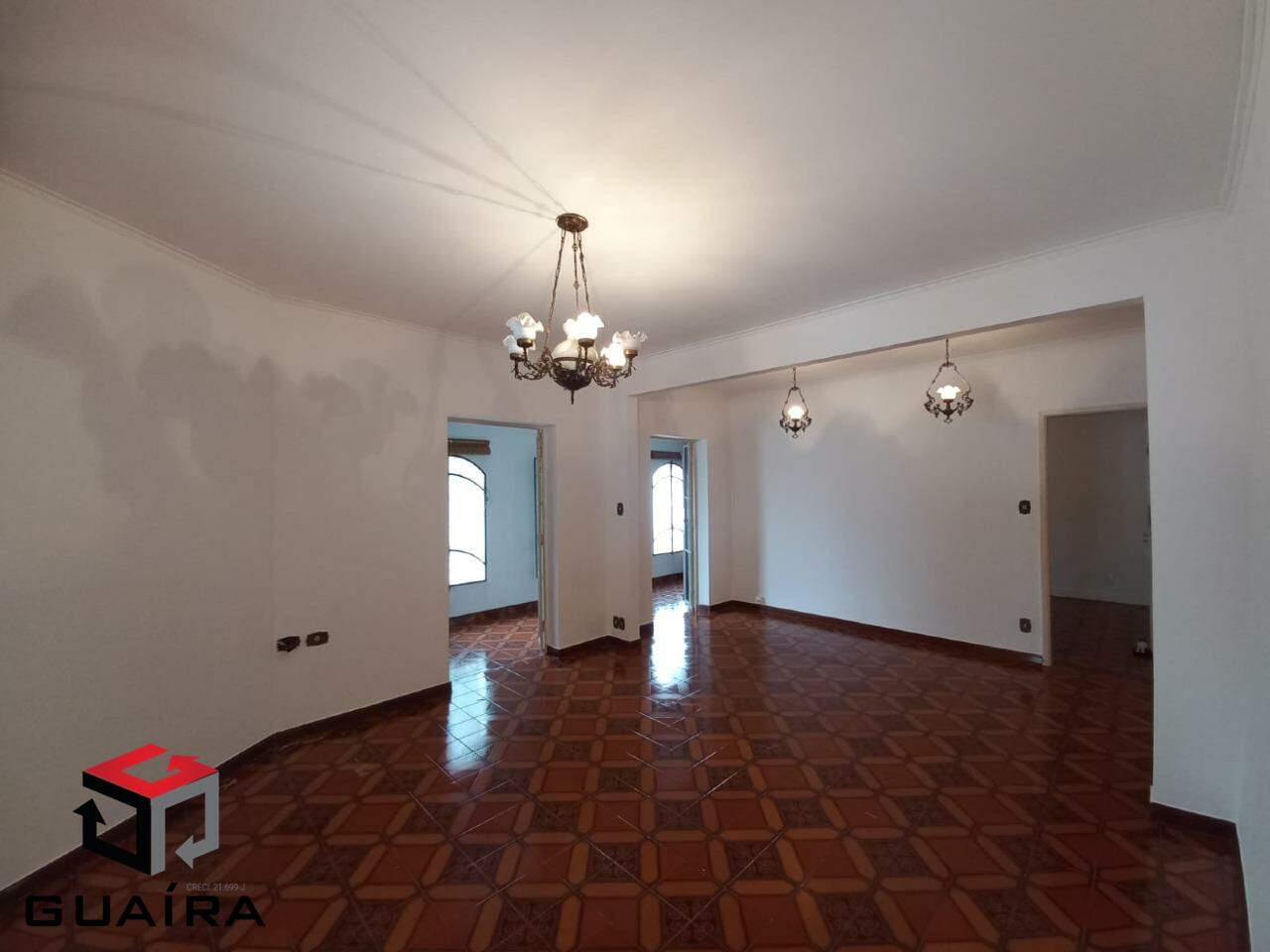 Casa à venda com 2 quartos, 184m² - Foto 4