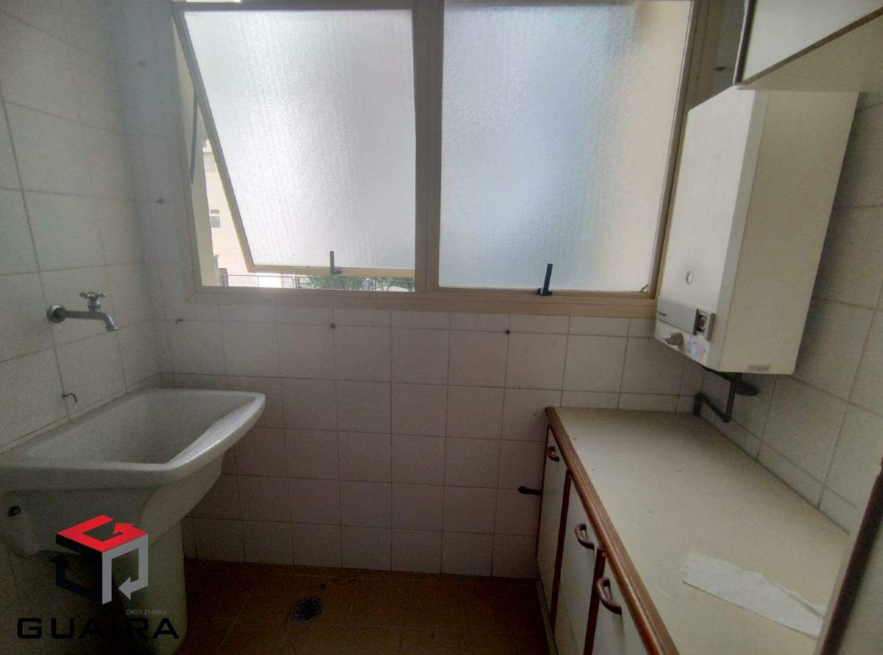 Apartamento à venda com 2 quartos, 62m² - Foto 13