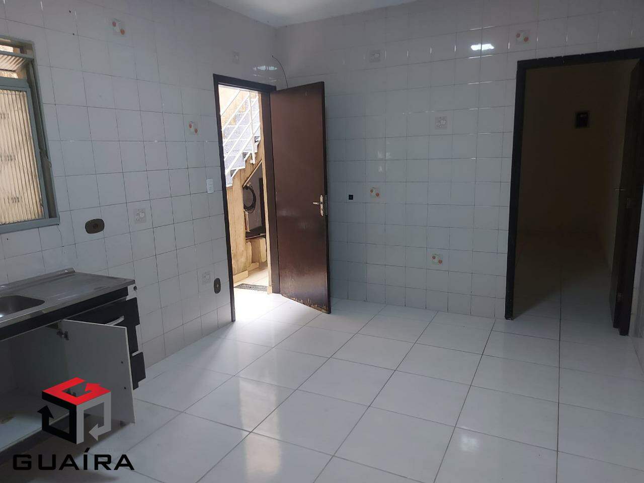 Casa à venda com 2 quartos, 125m² - Foto 5