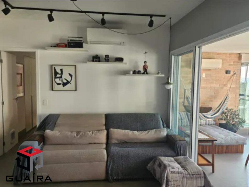 Apartamento à venda com 3 quartos, 117m² - Foto 4