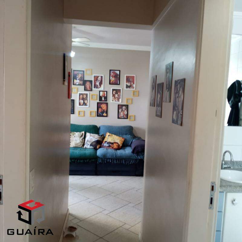 Apartamento à venda com 2 quartos, 60m² - Foto 5