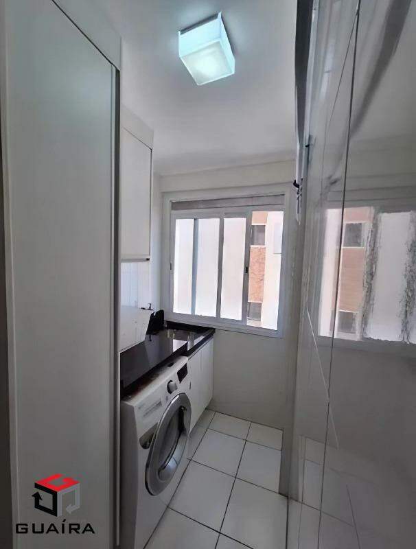 Apartamento à venda com 2 quartos, 60m² - Foto 5