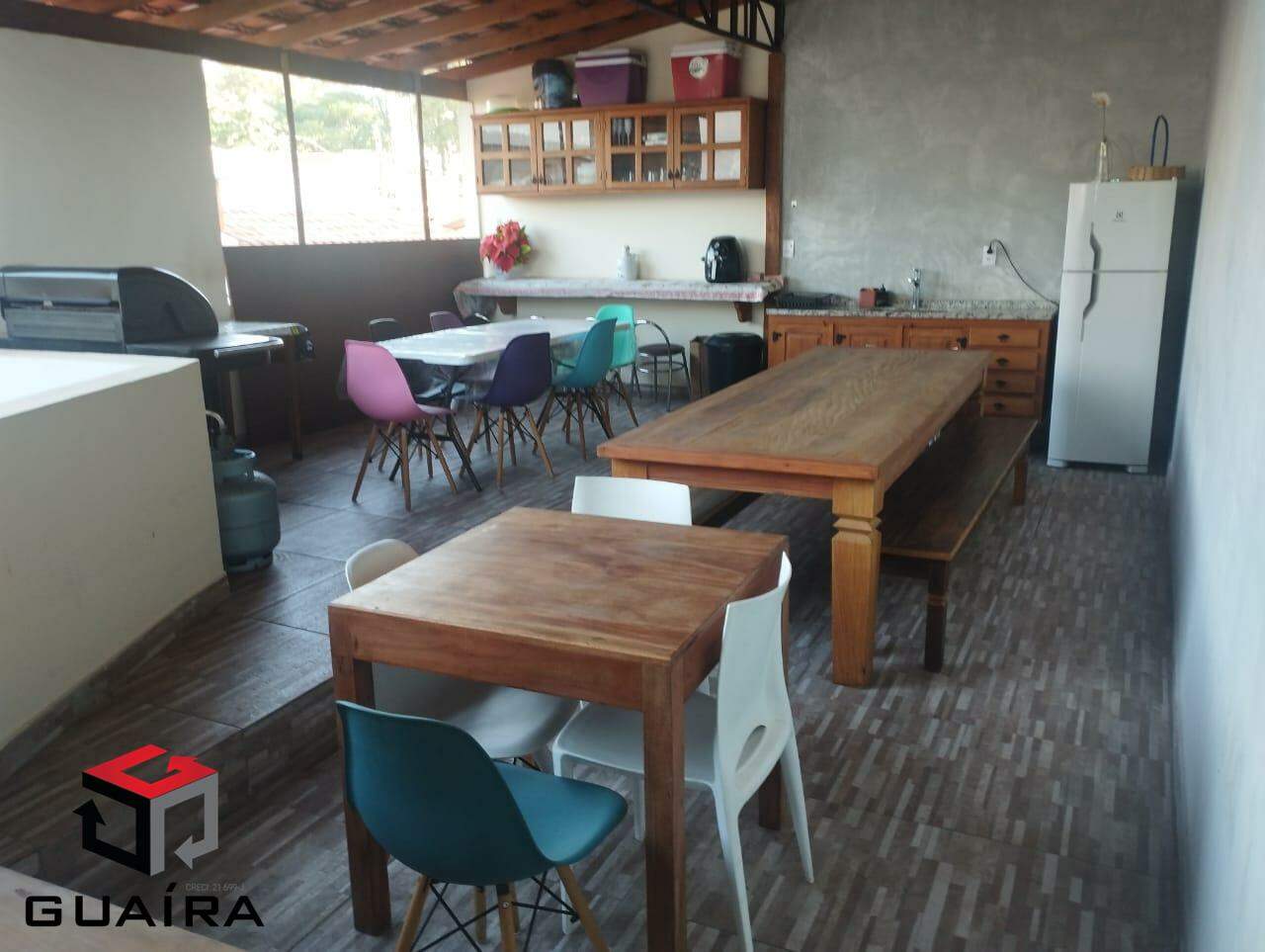 Casa à venda com 2 quartos, 230m² - Foto 11