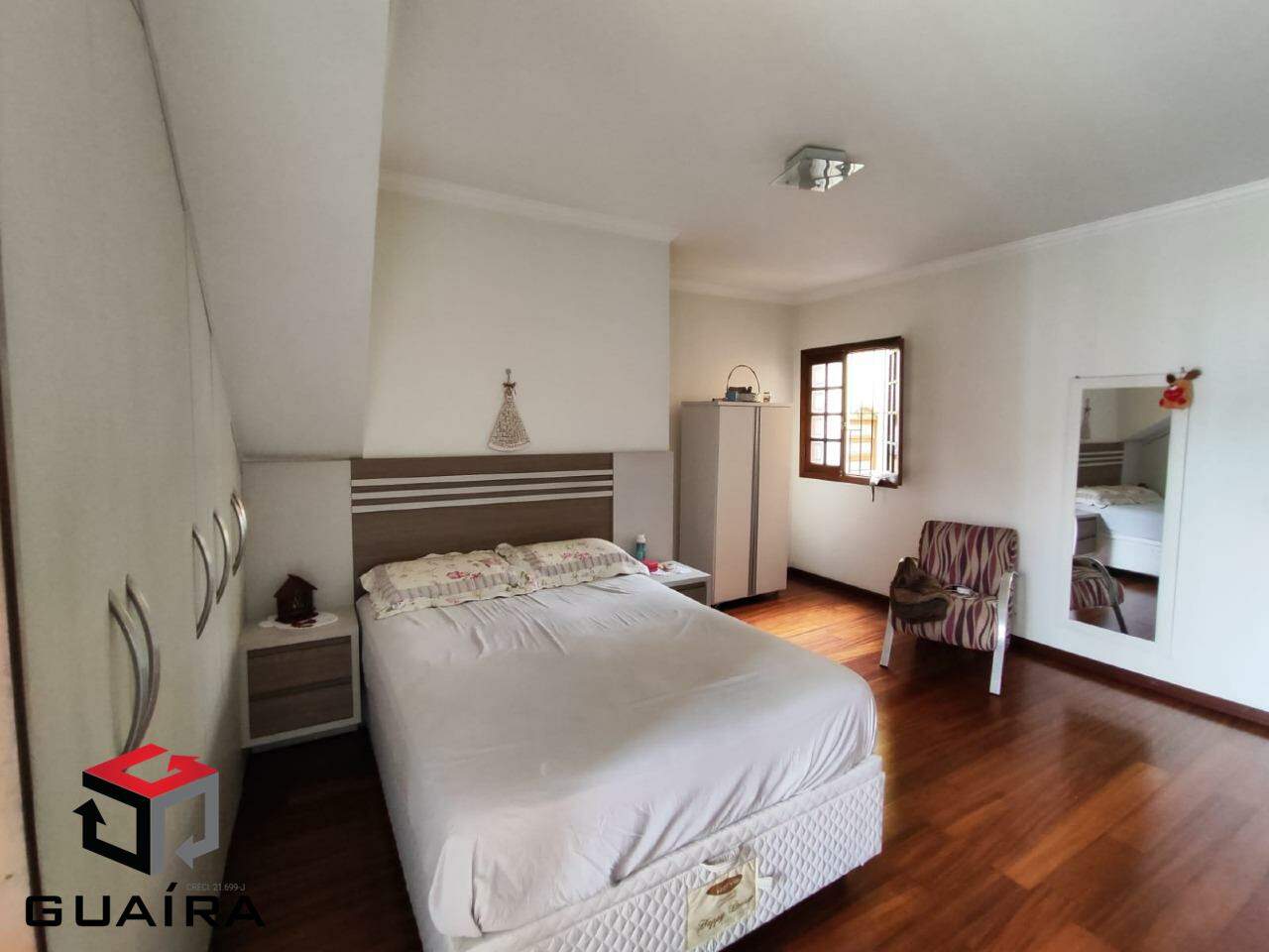 Sobrado à venda com 4 quartos, 250m² - Foto 20